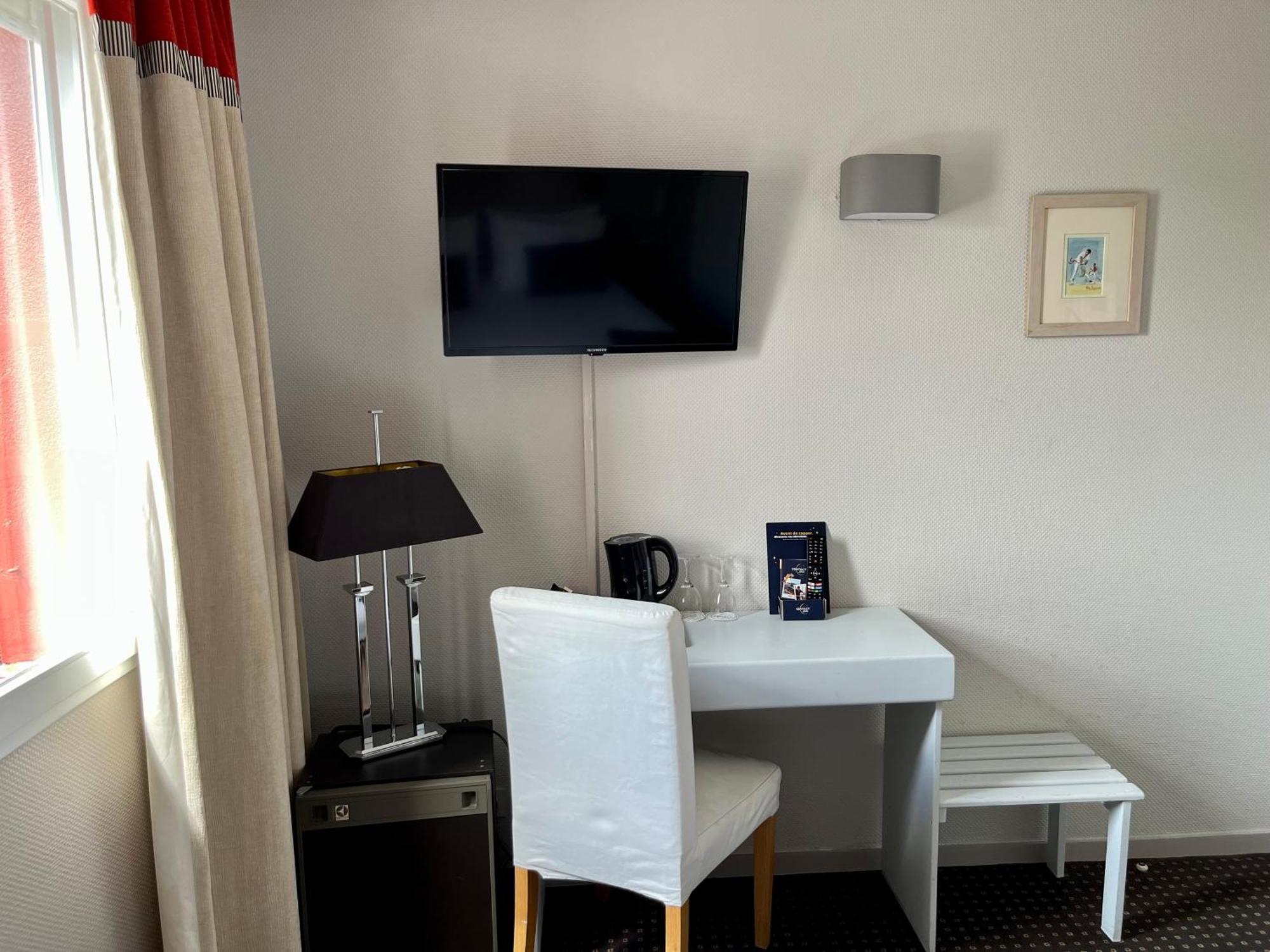 Hotel Ursula Cambo-les-Bains Ngoại thất bức ảnh