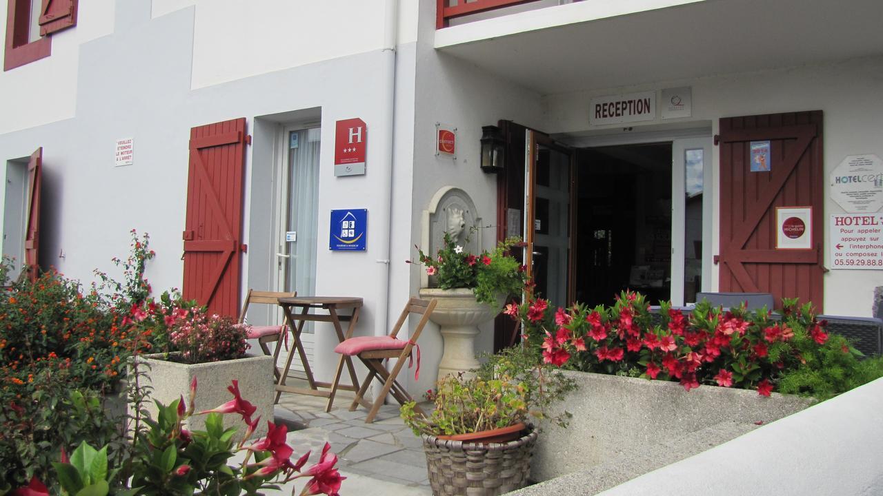 Hotel Ursula Cambo-les-Bains Ngoại thất bức ảnh
